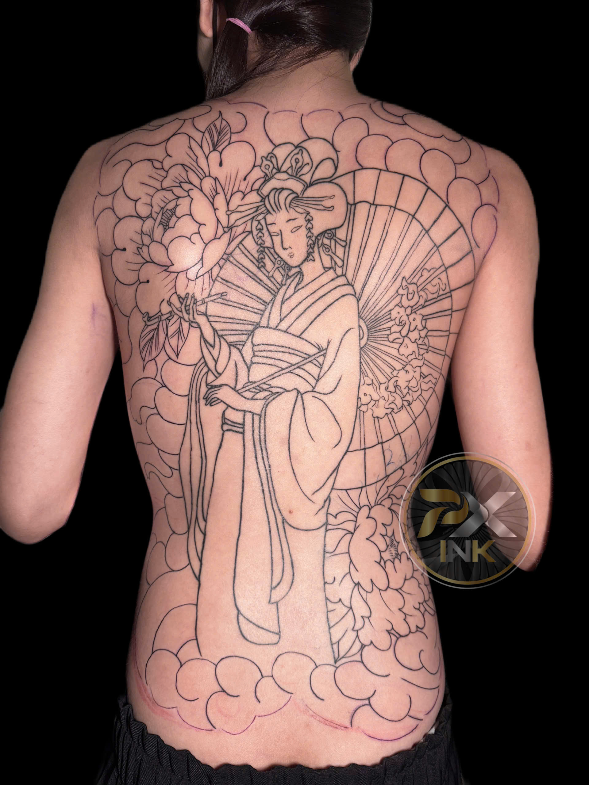 tattoo 女生包背